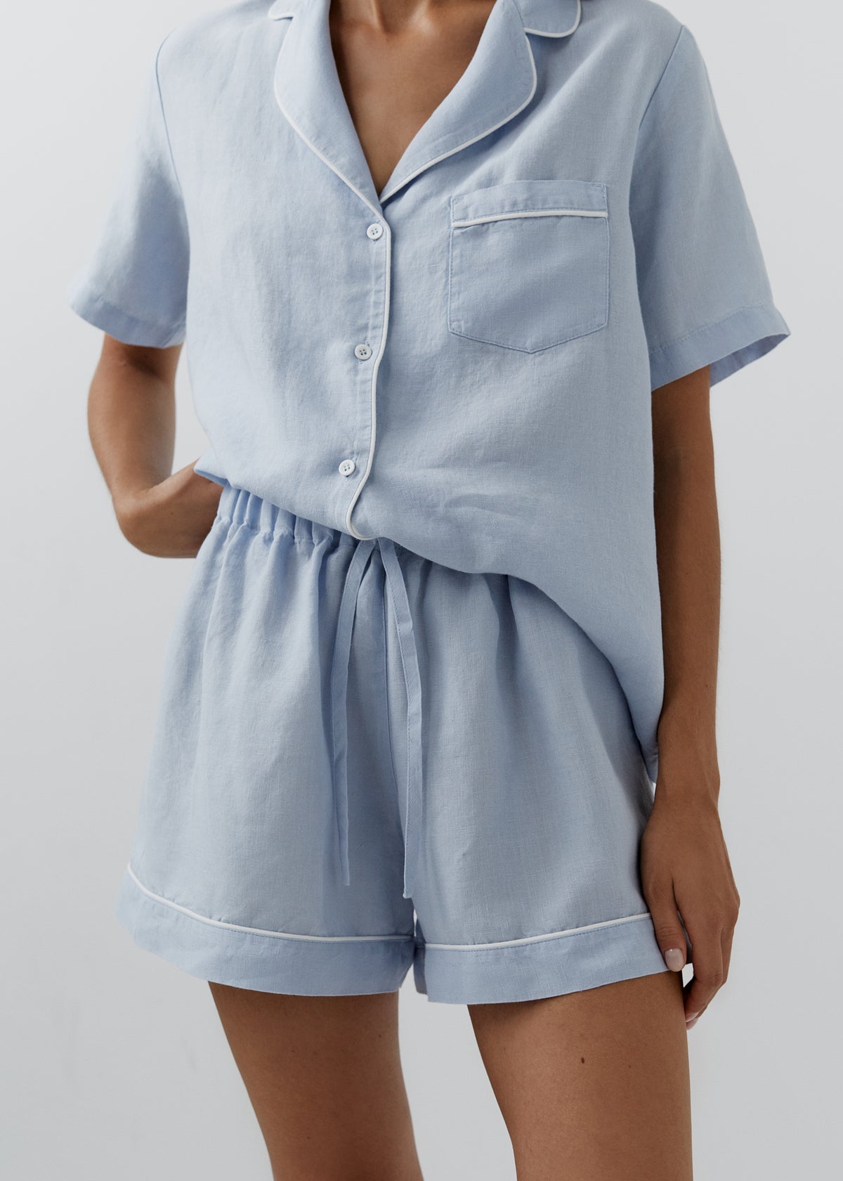 LIGHT BLUE LINEN PAJAMA SHORTS SET